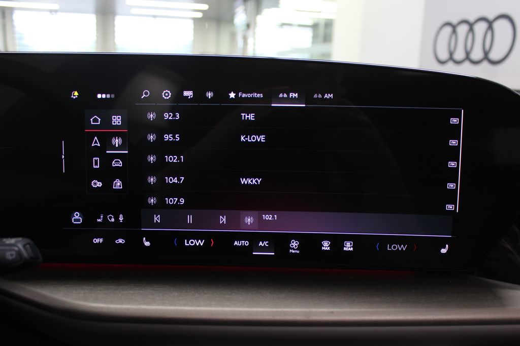 2025 Audi Q5 Premium Plus - Photo 21