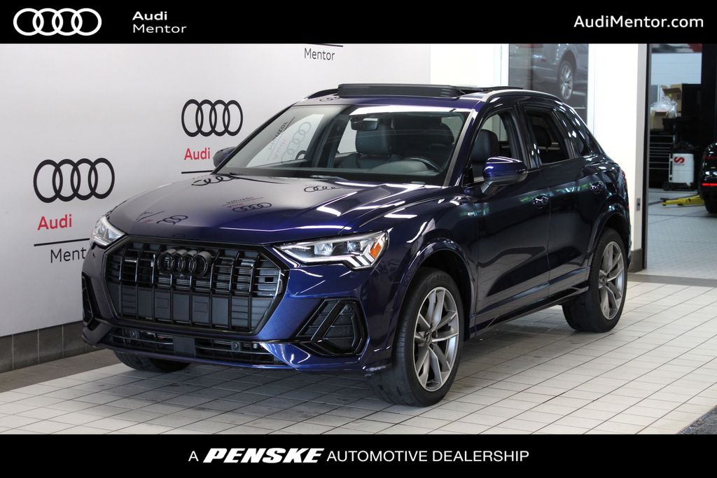 2023 Audi Q3 45 TFSI S Line Premium Plus quattro's photo