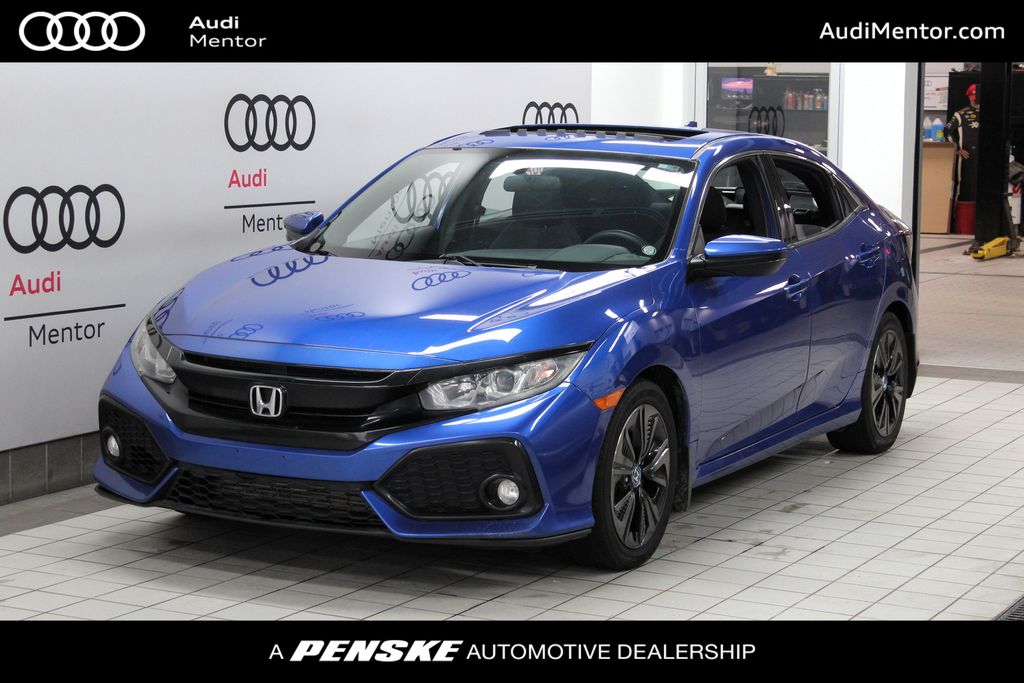 2018 Honda Civic Hatchback EX's photo