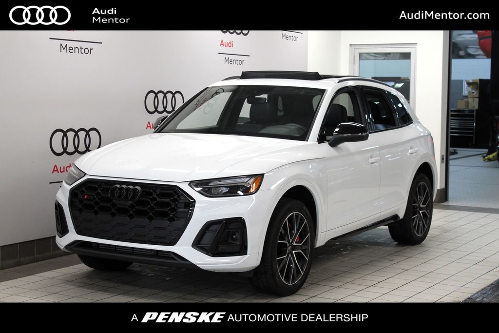 2024 Audi SQ5 Premium Plus's photo