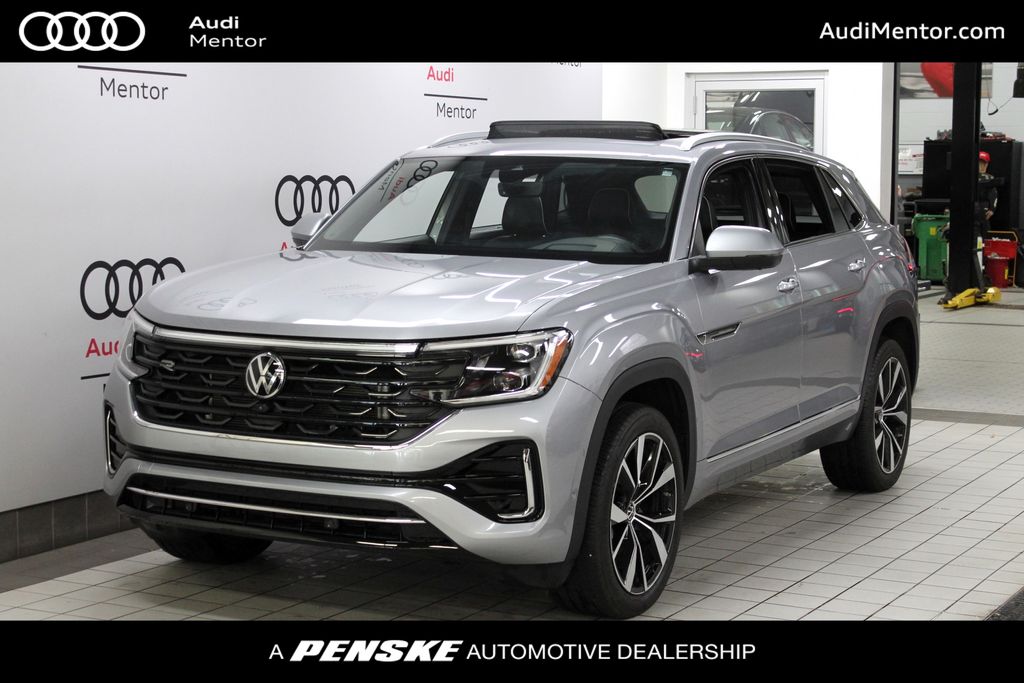 2024 Volkswagen Atlas Cross Sport SEL Premium R-LINE's photo