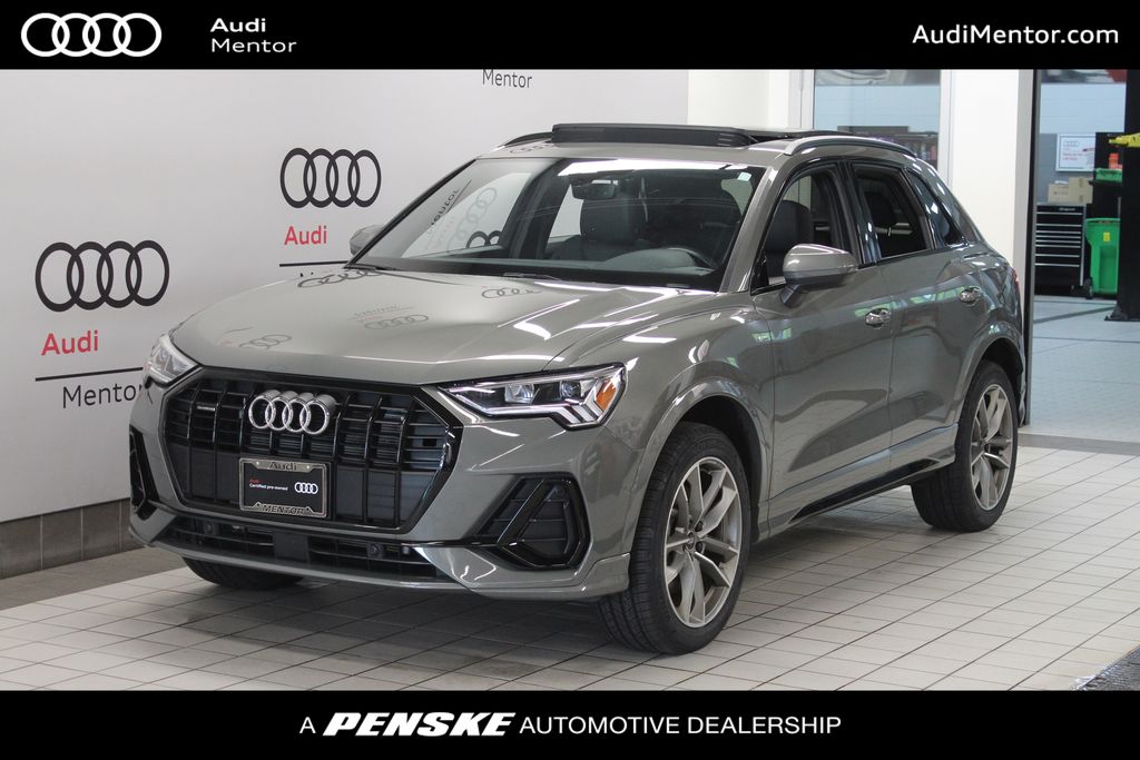 2023 Audi Q3 45 TFSI S Line Premium quattro's photo