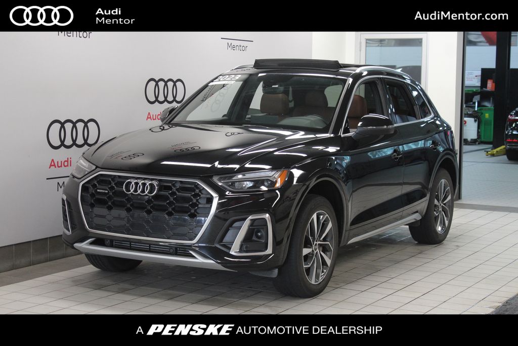 2023 Audi Q5 45 Premium Plus's photo