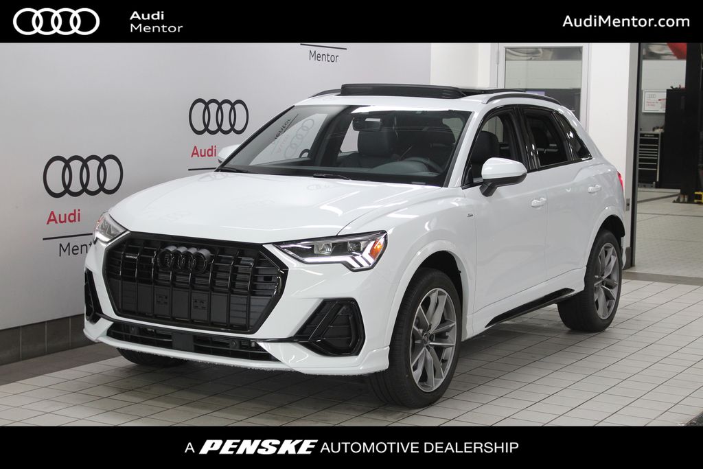 2025 Audi Q3 S Line Premium's photo