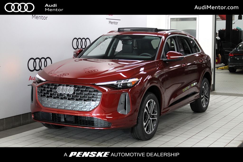 2025 Audi New Q5 Premium Plus's photo