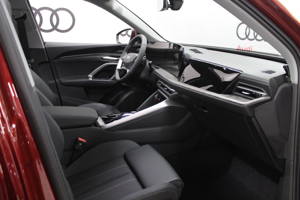2025 Audi Q5 Premium Plus - Photo 31