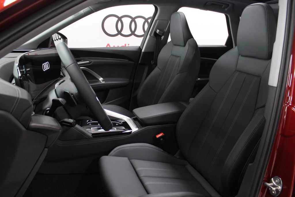 2025 Audi Q5 Premium Plus - Photo 11