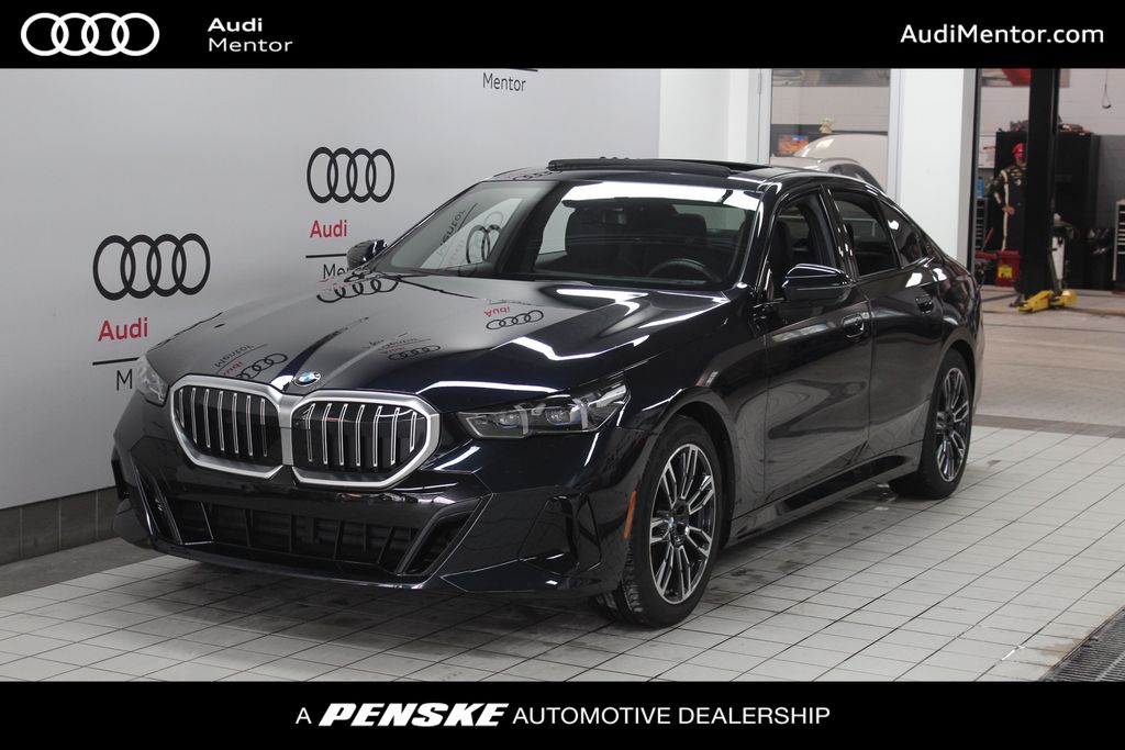 2024 BMW 5 Series 530i's photo