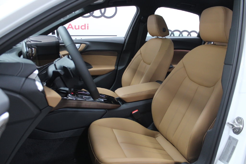 2025 Audi New A5 Premium Plus - Photo 13