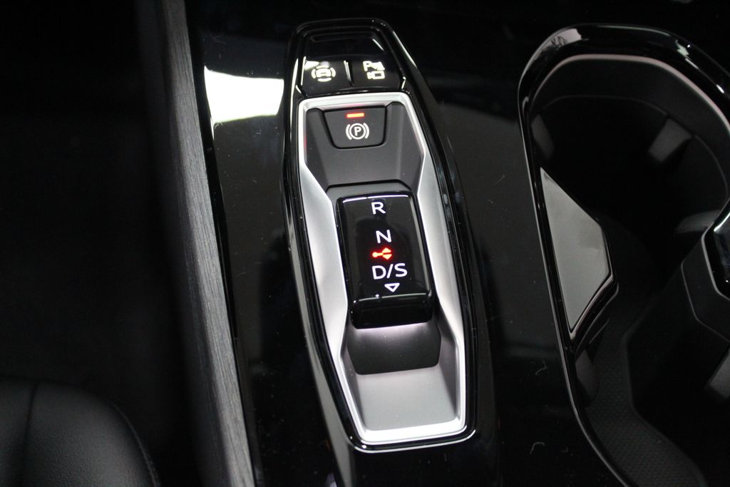 2025 Audi New A5 Premium Plus - Photo 17