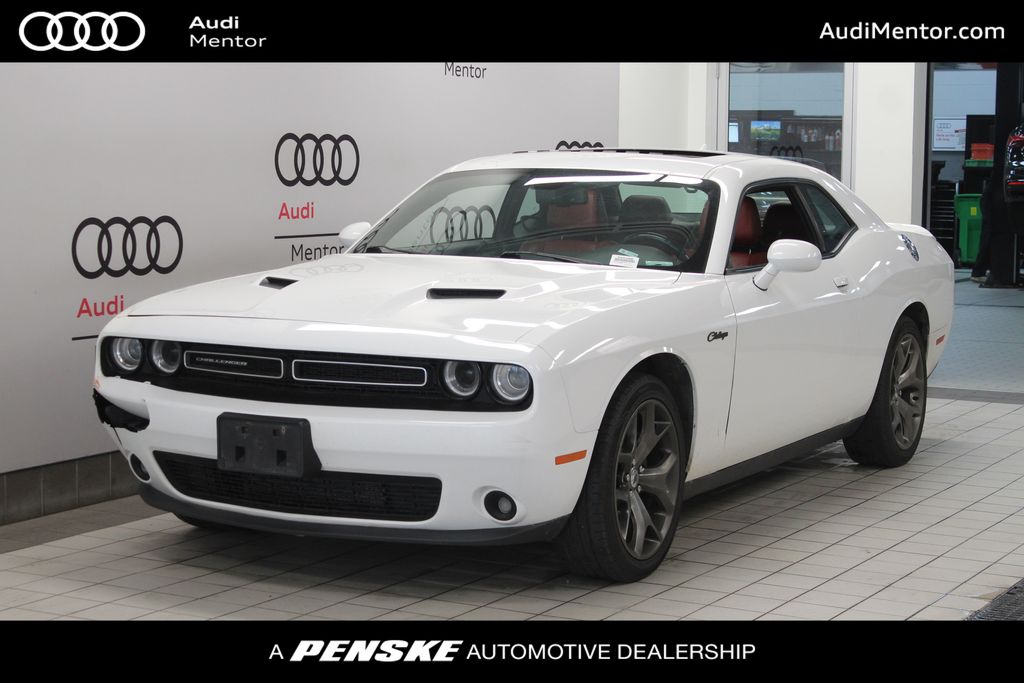 2017 Dodge Challenger SXT