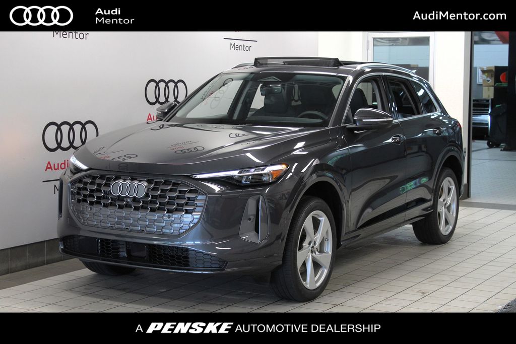 2026 Audi Q5 Premium Plus quattro's photo