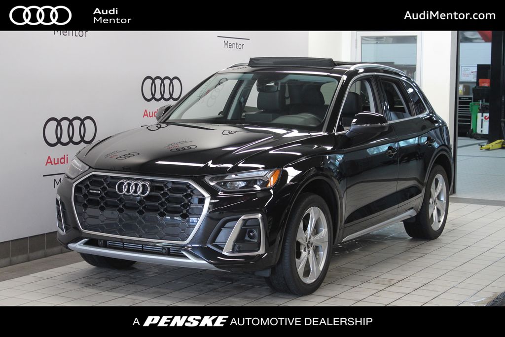 2023 Audi Q5 45 Premium Plus's photo