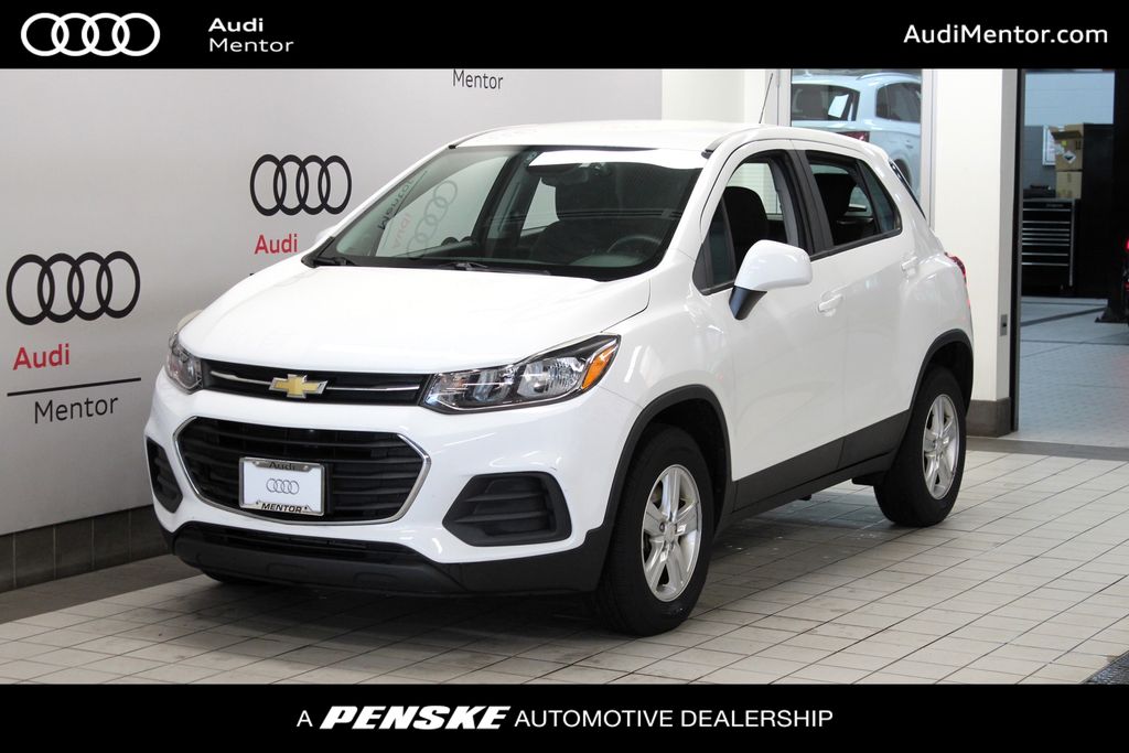 2018 Chevrolet Trax LS AWD's photo