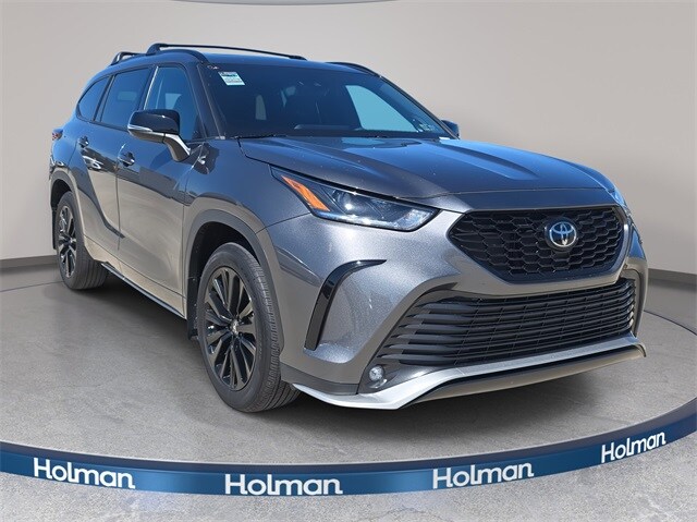 2024 Toyota Highlander XSE photo 3