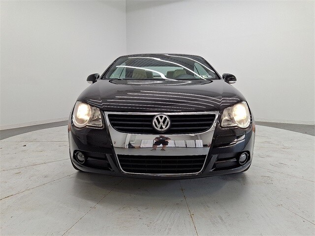 Used 2007 Volkswagen Eos 2.0T with VIN WVWFA71F67V033956 for sale in Fort Washington, PA