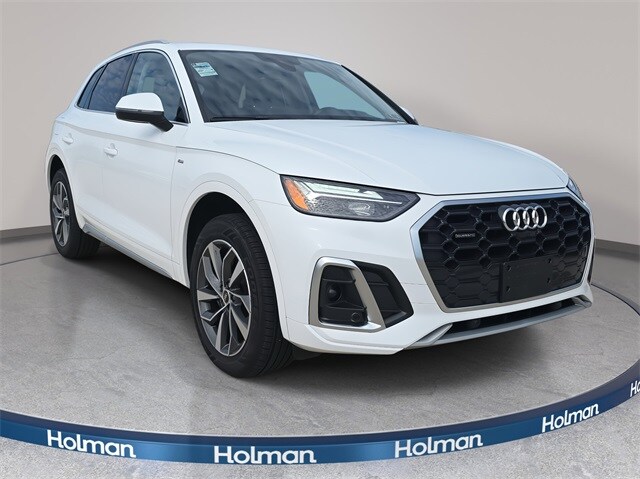 2024 Audi Q5 45 S line Premium Plus photo 3
