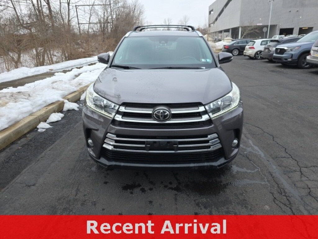 Used 2018 Toyota Highlander Limited SUV