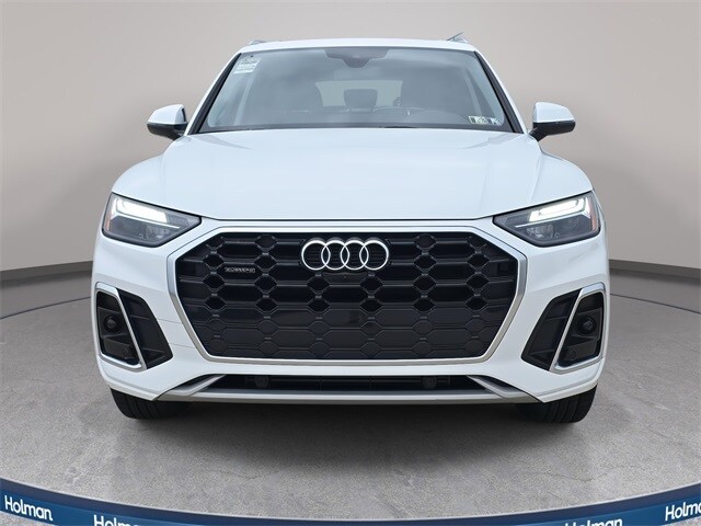 2024 Audi Q5 45 S line Premium Plus photo 2