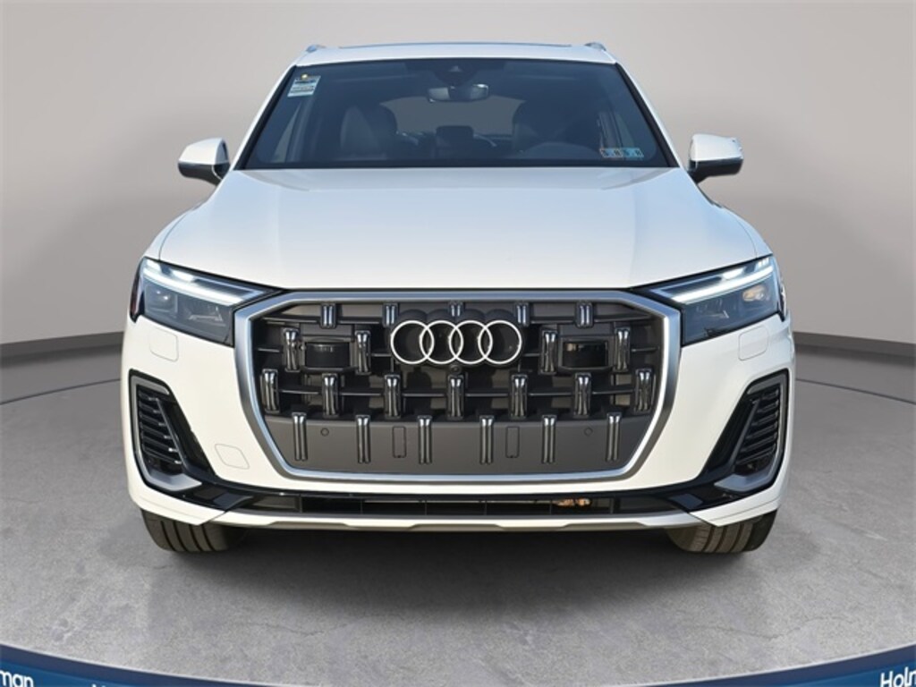 Used 2025 Audi Q7 45 Premium SUV