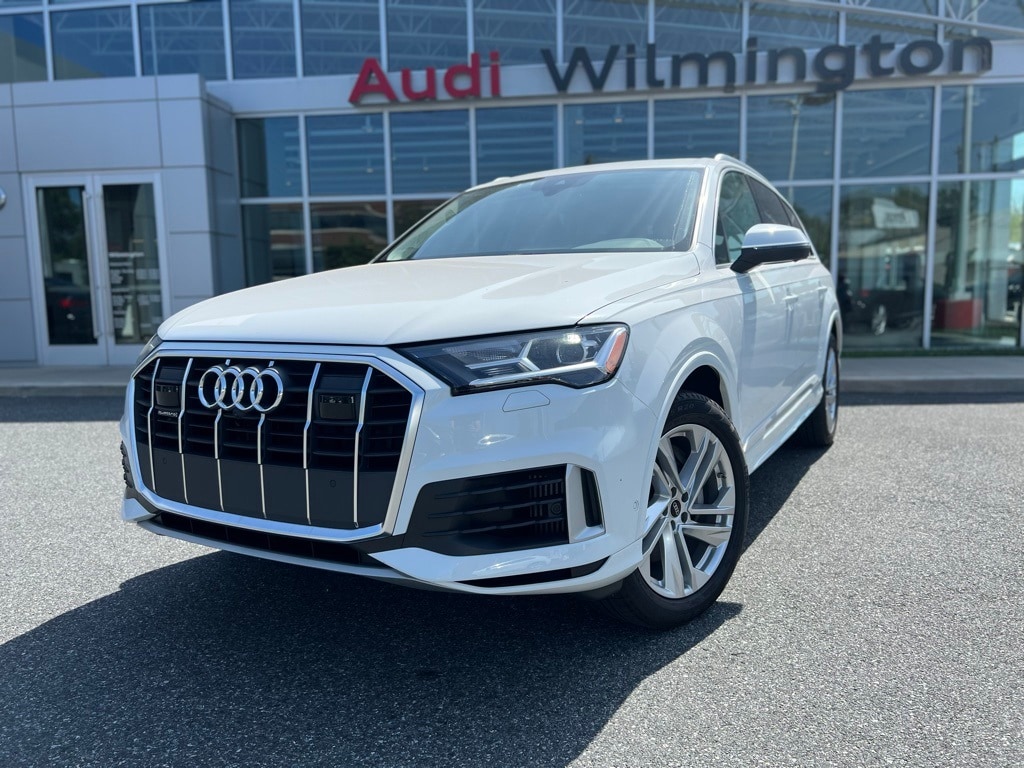 Used 2022 Audi Q7 Premium Plus with VIN WA1LXBF78ND020452 for sale in Wilmington, DE