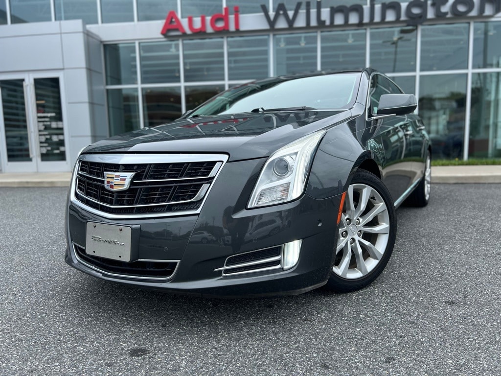 Used 2017 Cadillac XTS Luxury with VIN 2G61M5S38H9144431 for sale in Wilmington, DE