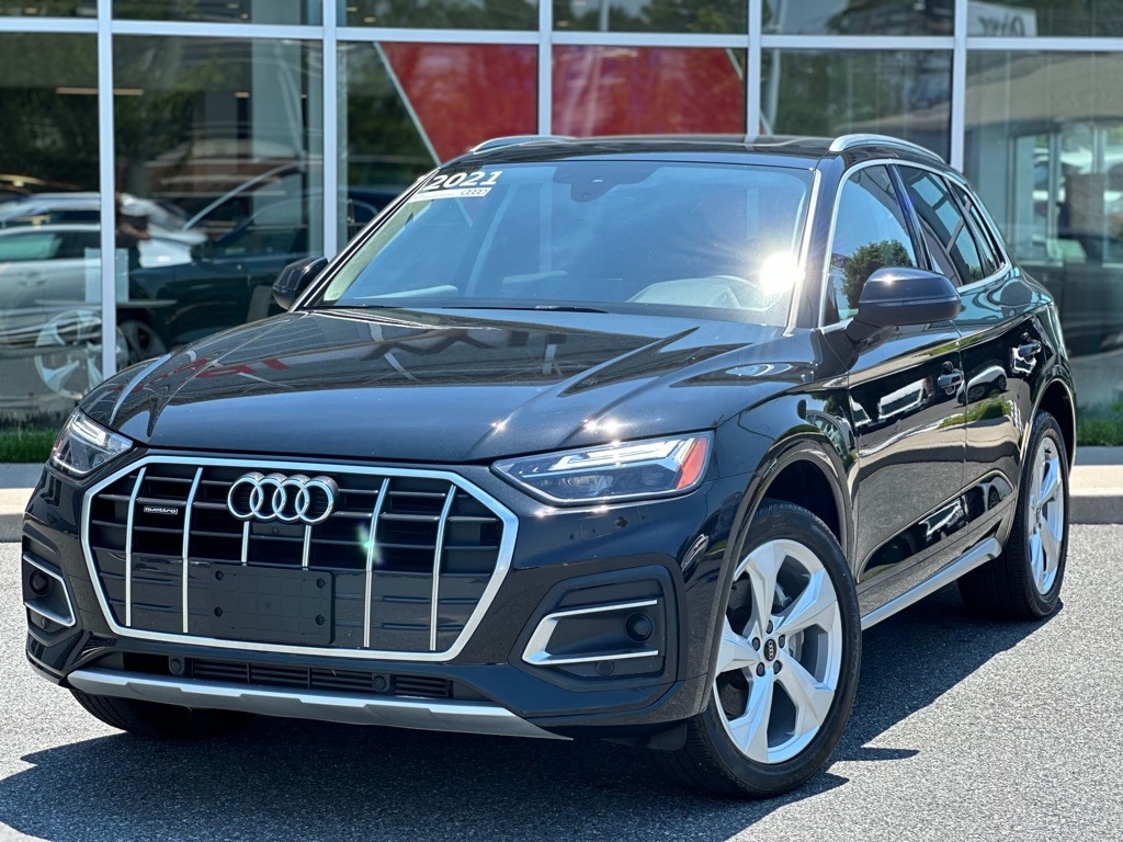 Used 2021 Audi Q5 Premium Plus with VIN WA1BAAFY5M2015042 for sale in Wilmington, DE