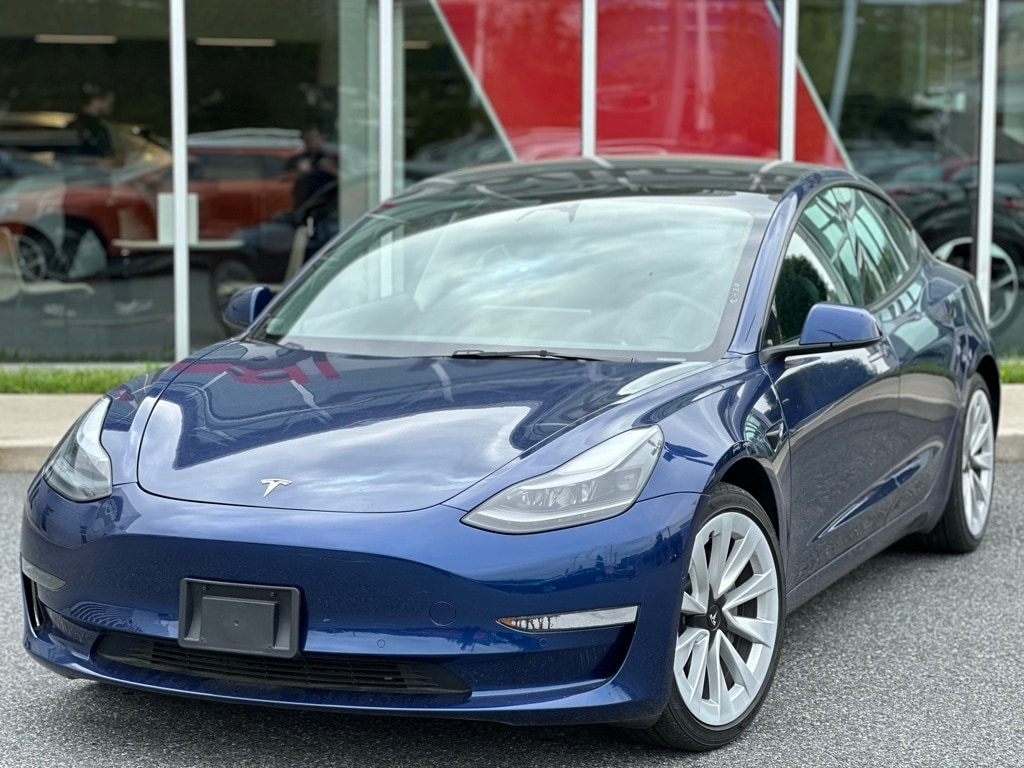 Used 2022 Tesla Model 3 Base with VIN 5YJ3E1EA9NF185440 for sale in Wilmington, DE