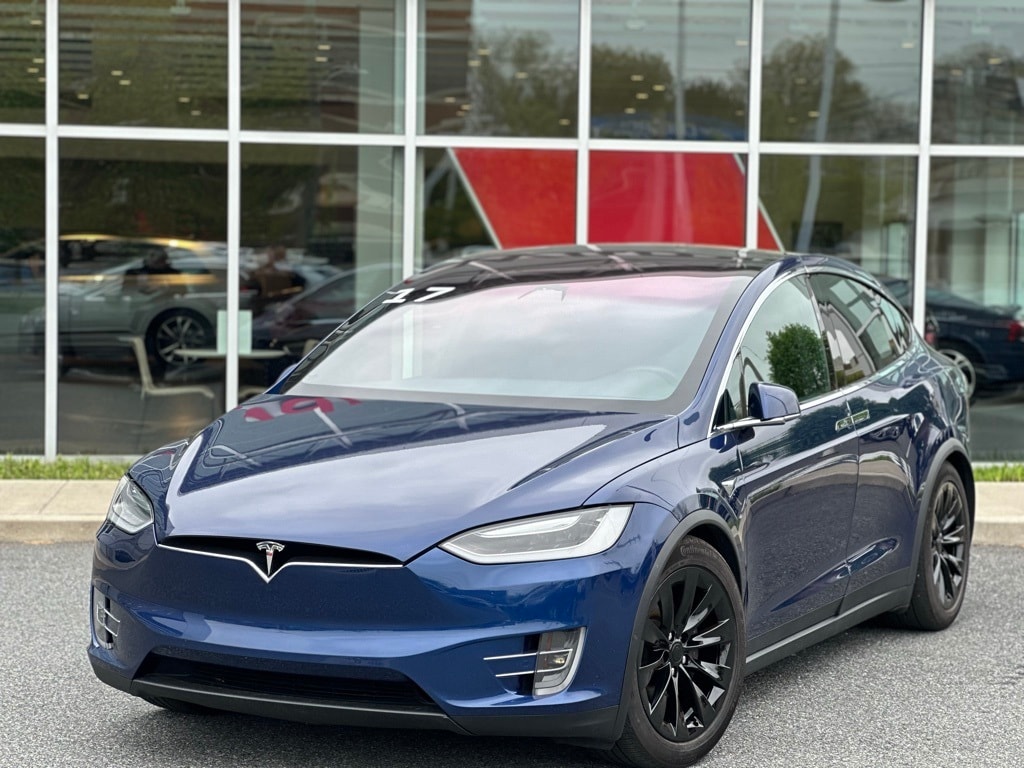 Used 2017 Tesla Model X 75D with VIN 5YJXCDE26HF069859 for sale in Wilmington, DE