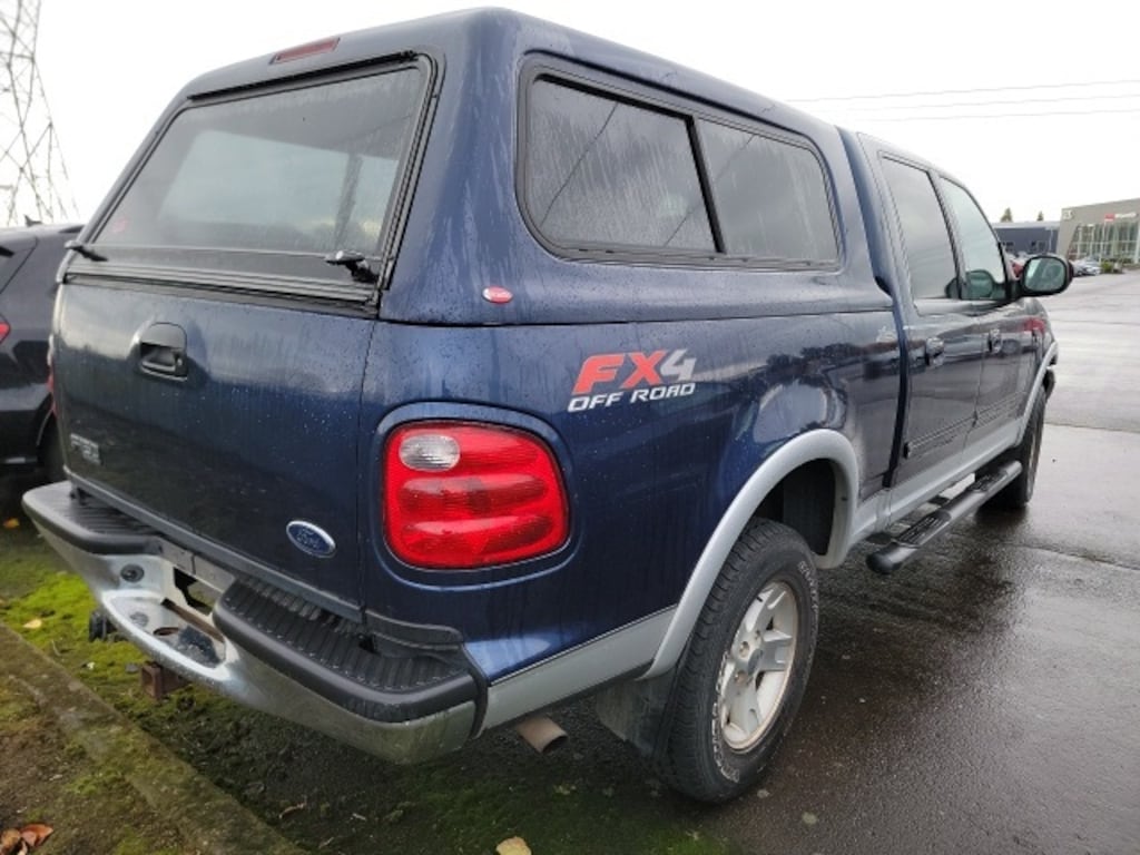 Used 2002 Ford F-150 Lariat Truck