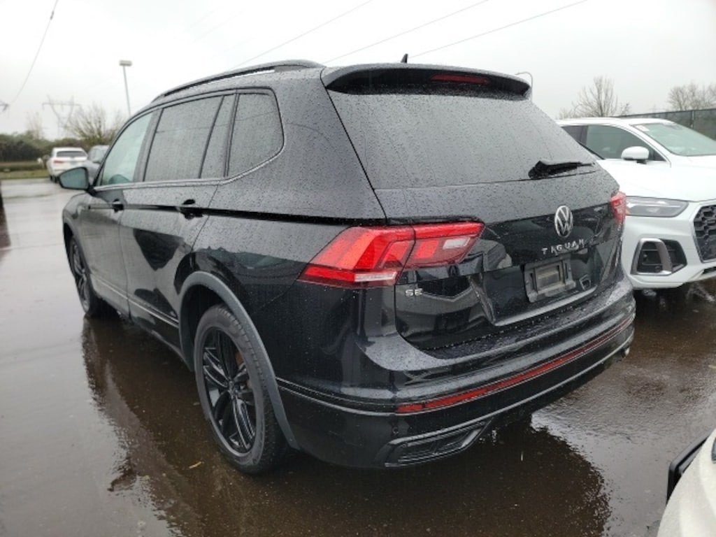 Used 2022 Volkswagen Tiguan 2.0T SE R-Line Black SUV