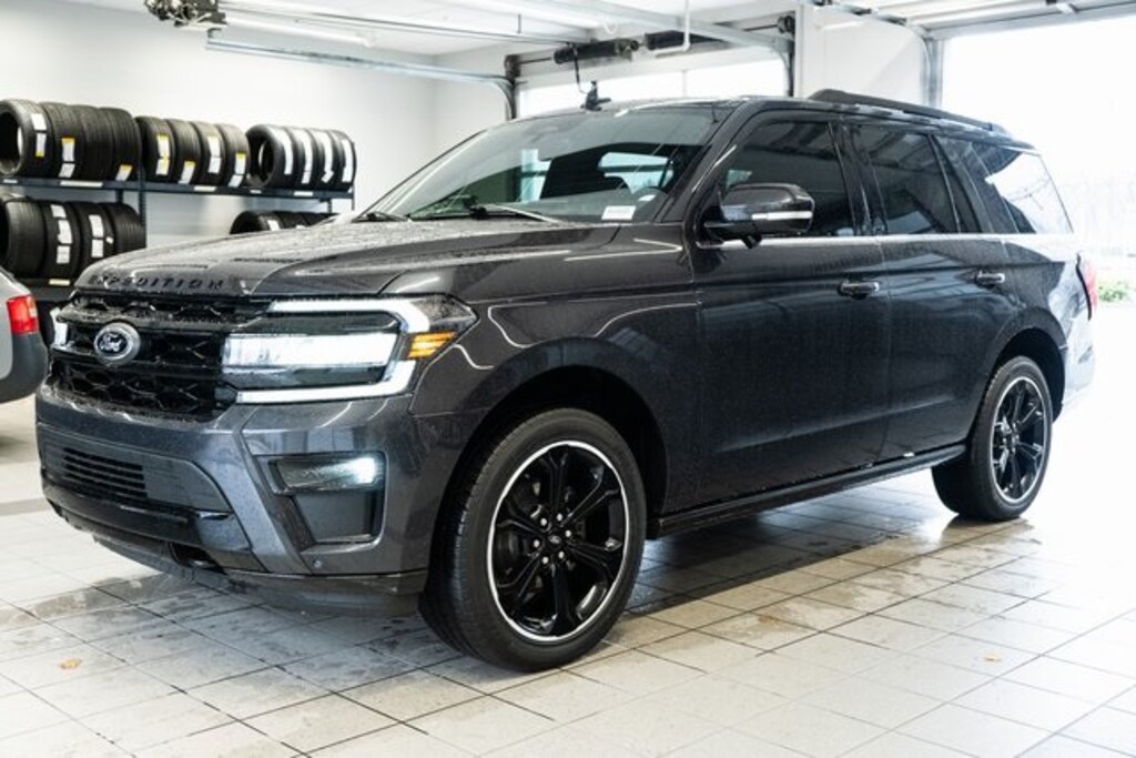 Used 2024 Ford Expedition Limited SUV