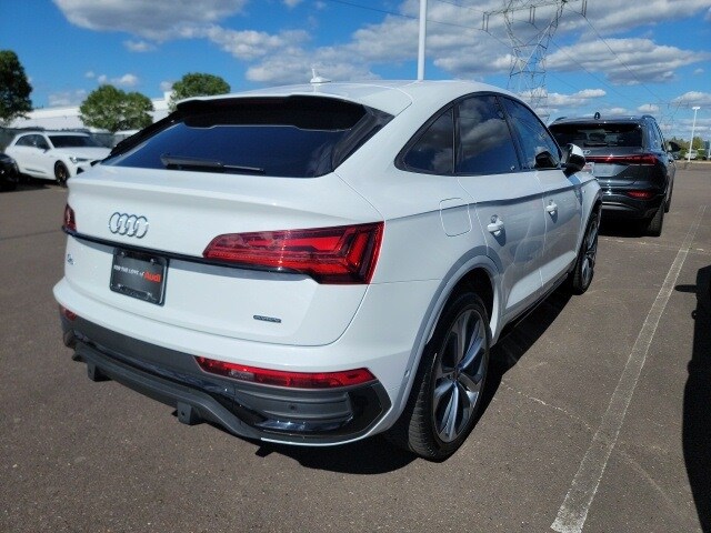 2023 Audi Q5 Sportback 45 S line Prestige photo 2