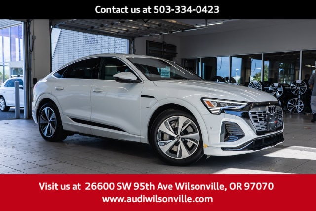 2024 Audi Q8 Sportback e-tron