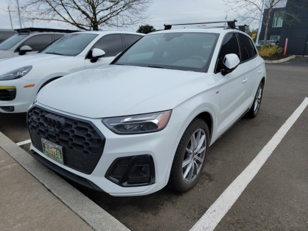 Used 2022 Audi Q5 e 55 Premium SUV