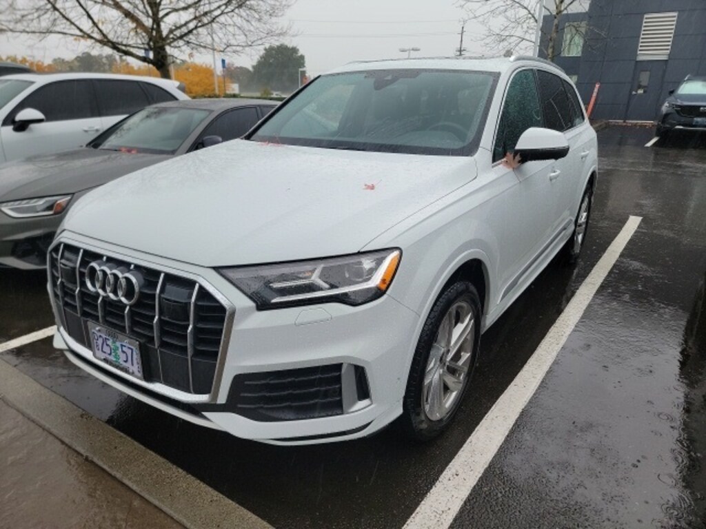 Used 2023 Audi Q7 45 Premium SUV