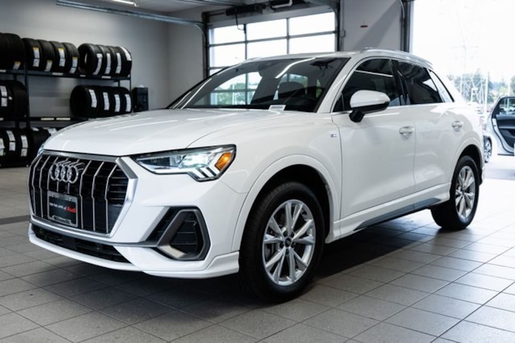 Used 2023 Audi Q3 Premium SUV