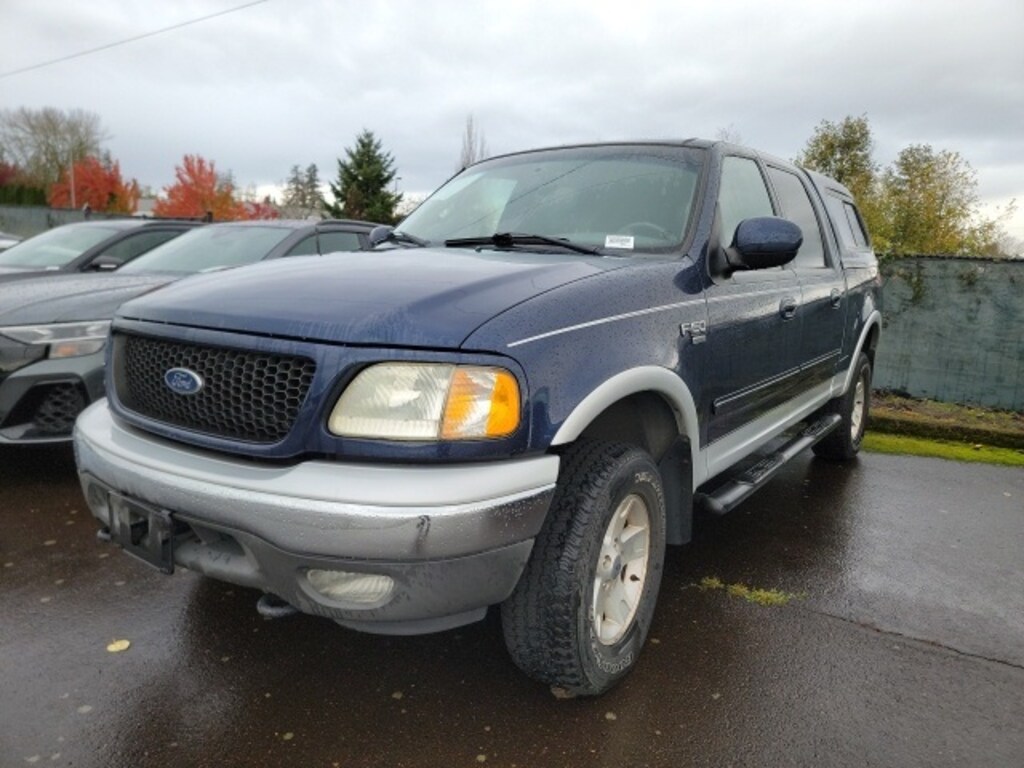 Used 2002 Ford F-150 Lariat Truck