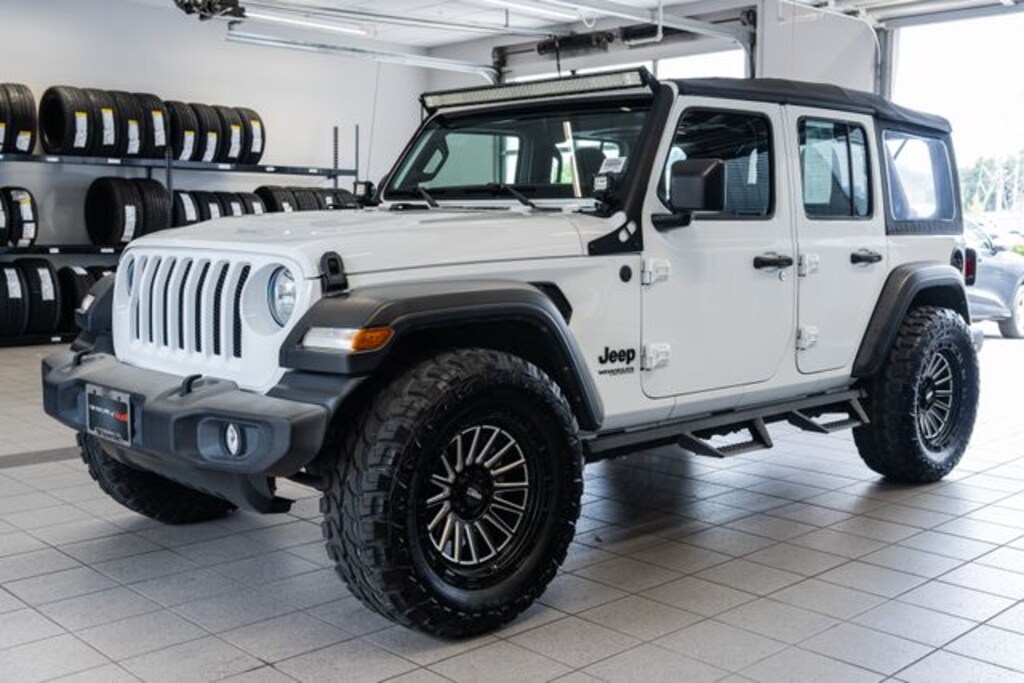 Used 2022 Jeep Wrangler Unlimited Sport SUV