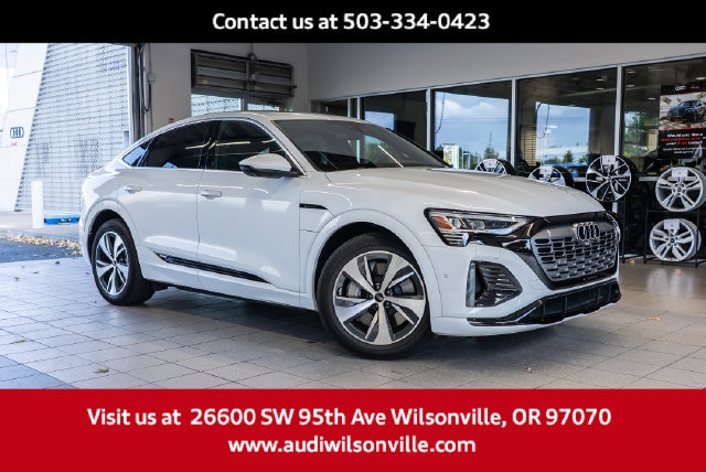2024 Audi Q8 Sportback e-tron