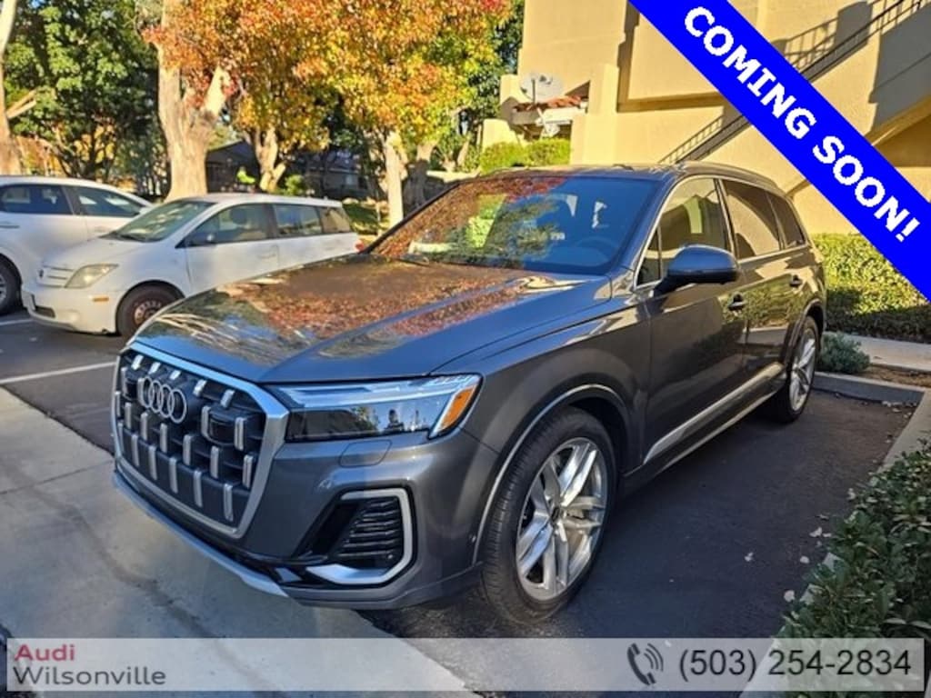Used 2025 Audi Q7 55 Premium Plus SUV
