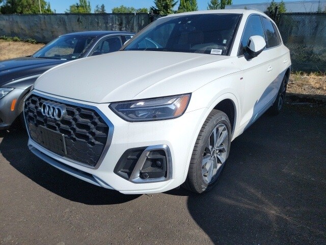 2024 Audi Q5 45 S line Premium Plus photo 4