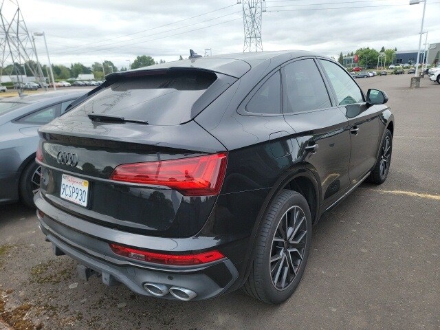 2022 Audi SQ5 Premium Plus photo 2