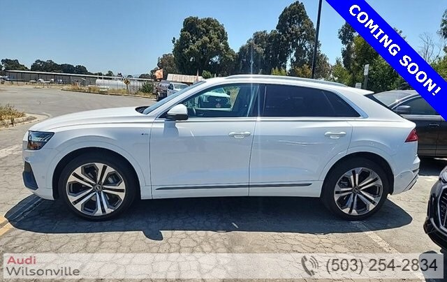 2022 Audi Q8 55 Prestige photo 4