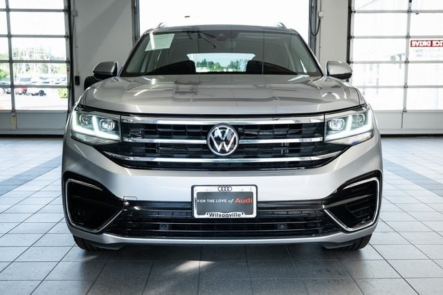 Used 2022 Volkswagen Atlas SEL R-Line with VIN 1V2AR2CA6NC535400 for sale in Wilsonville, OR