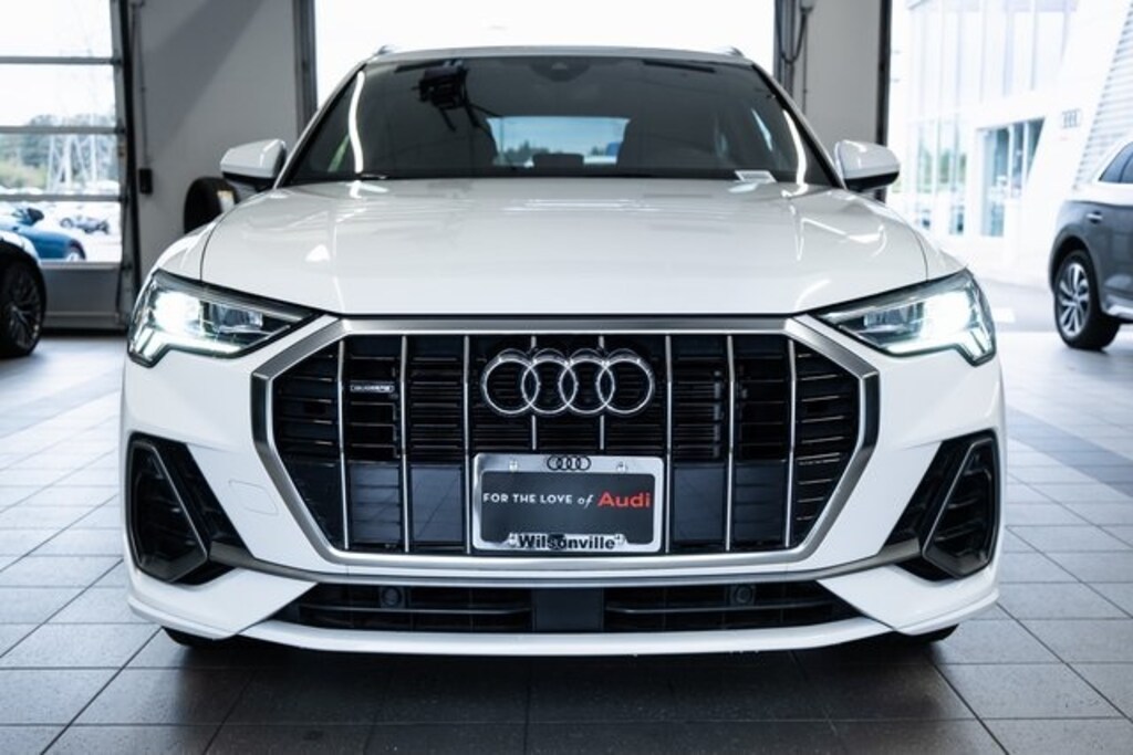 Used 2023 Audi Q3 Premium SUV