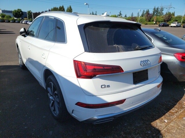 2024 Audi Q5 45 S line Premium Plus photo 3