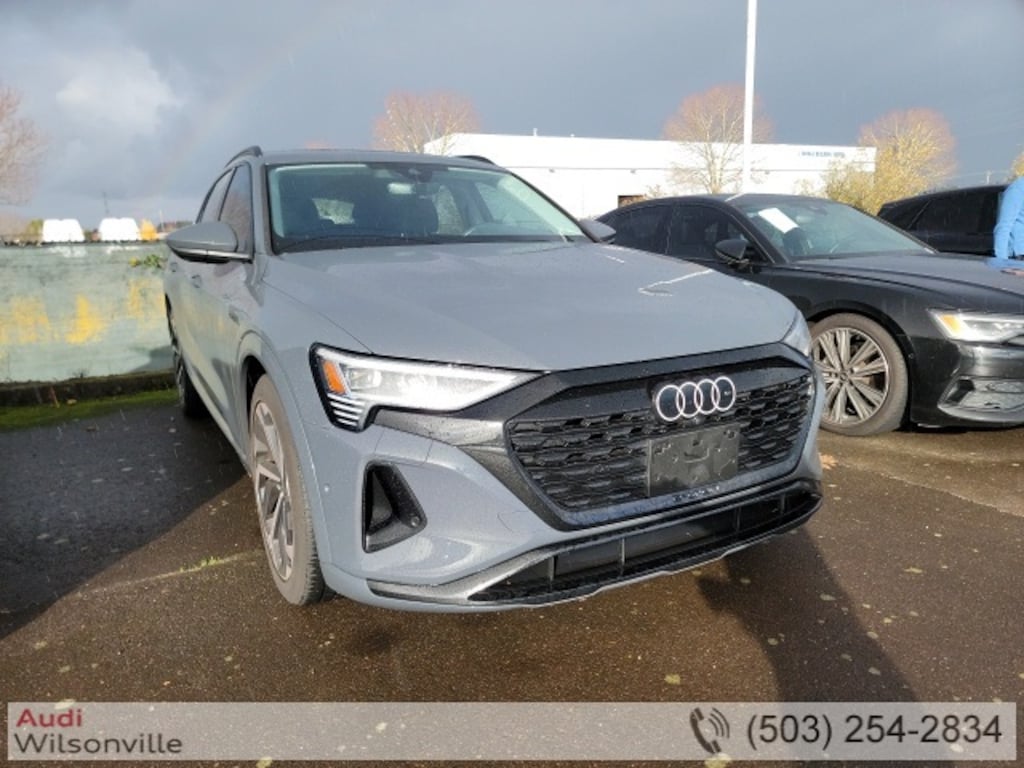 Used 2024 Audi Q8 e-tron Premium Plus SUV
