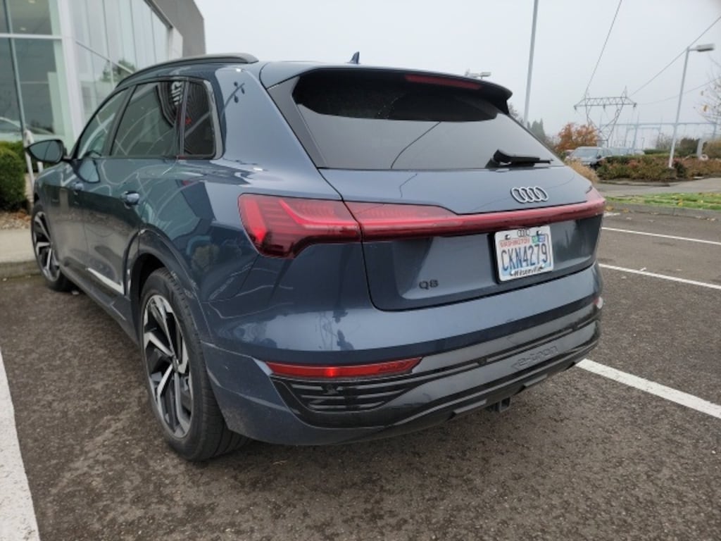 Used 2024 Audi Q8 e-tron Premium Plus SUV
