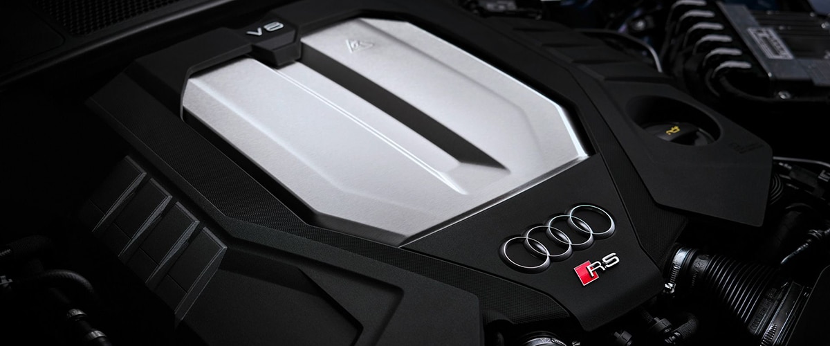 2024 Audi RS 6 Avant Performance Engine